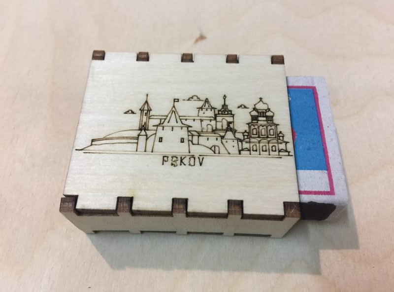 Спички сувенирные на магните города России - Псков