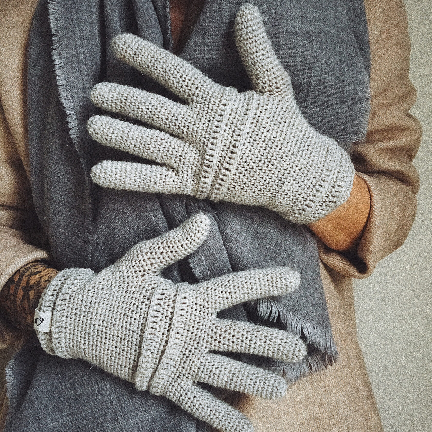 Мастер-класс по вязанию перчаток спицами МК Over_gloves