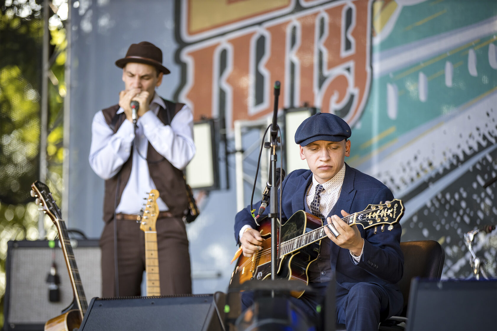 Blues fest. Блюз фестиваль в Суздале. Суздаль блюз 2024. Блюз байк фестиваль в Суздале. Любимый музыкальный коллектив Вагнер.