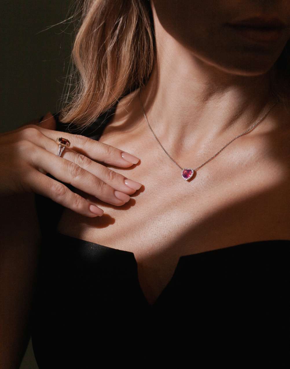 Украшения с рубином в Челябинске