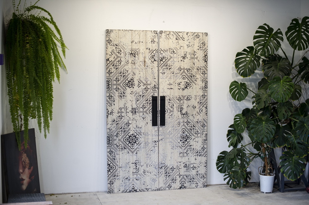 Межкомнатные двери из массива 