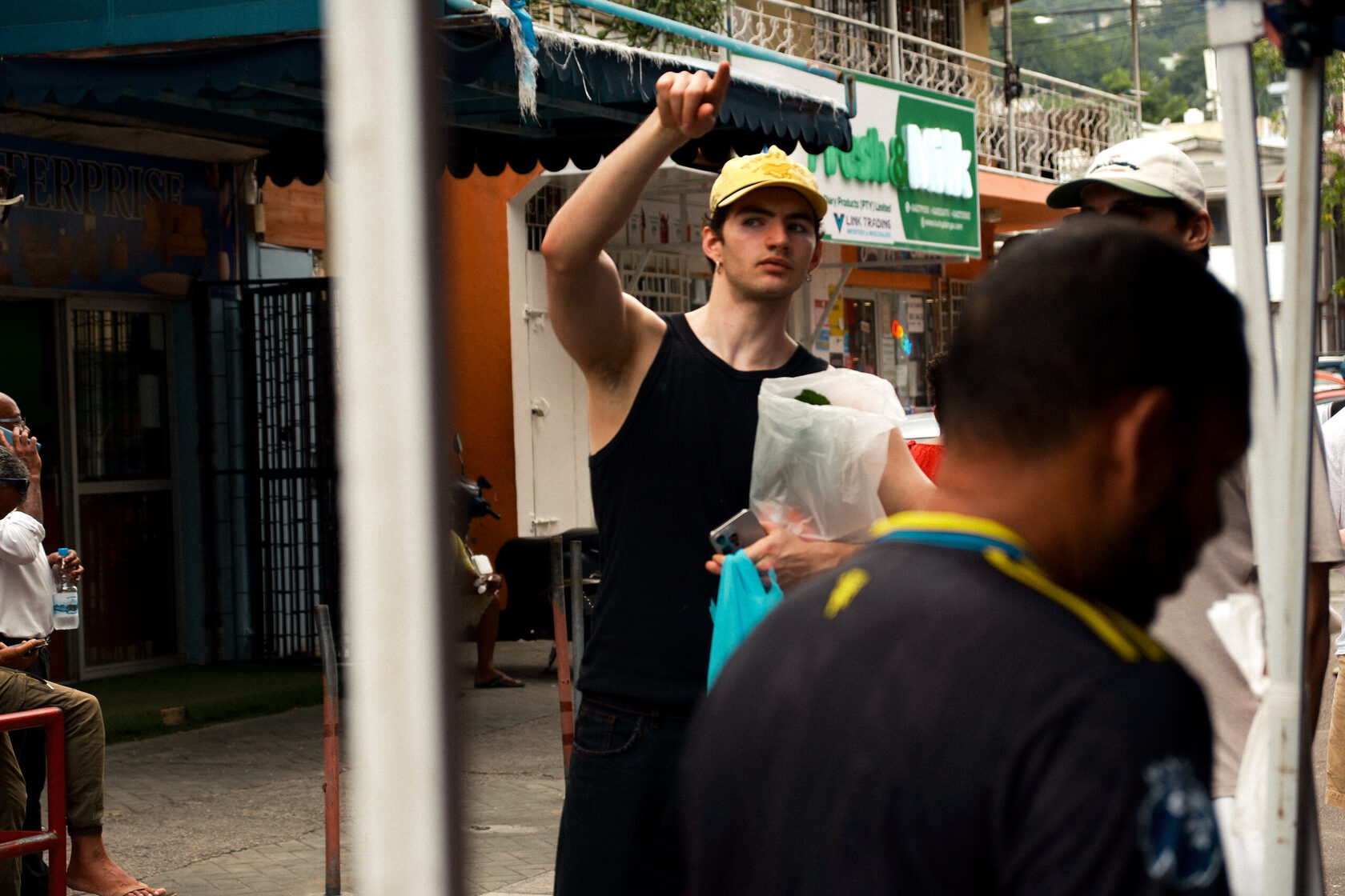 Борис на рынке