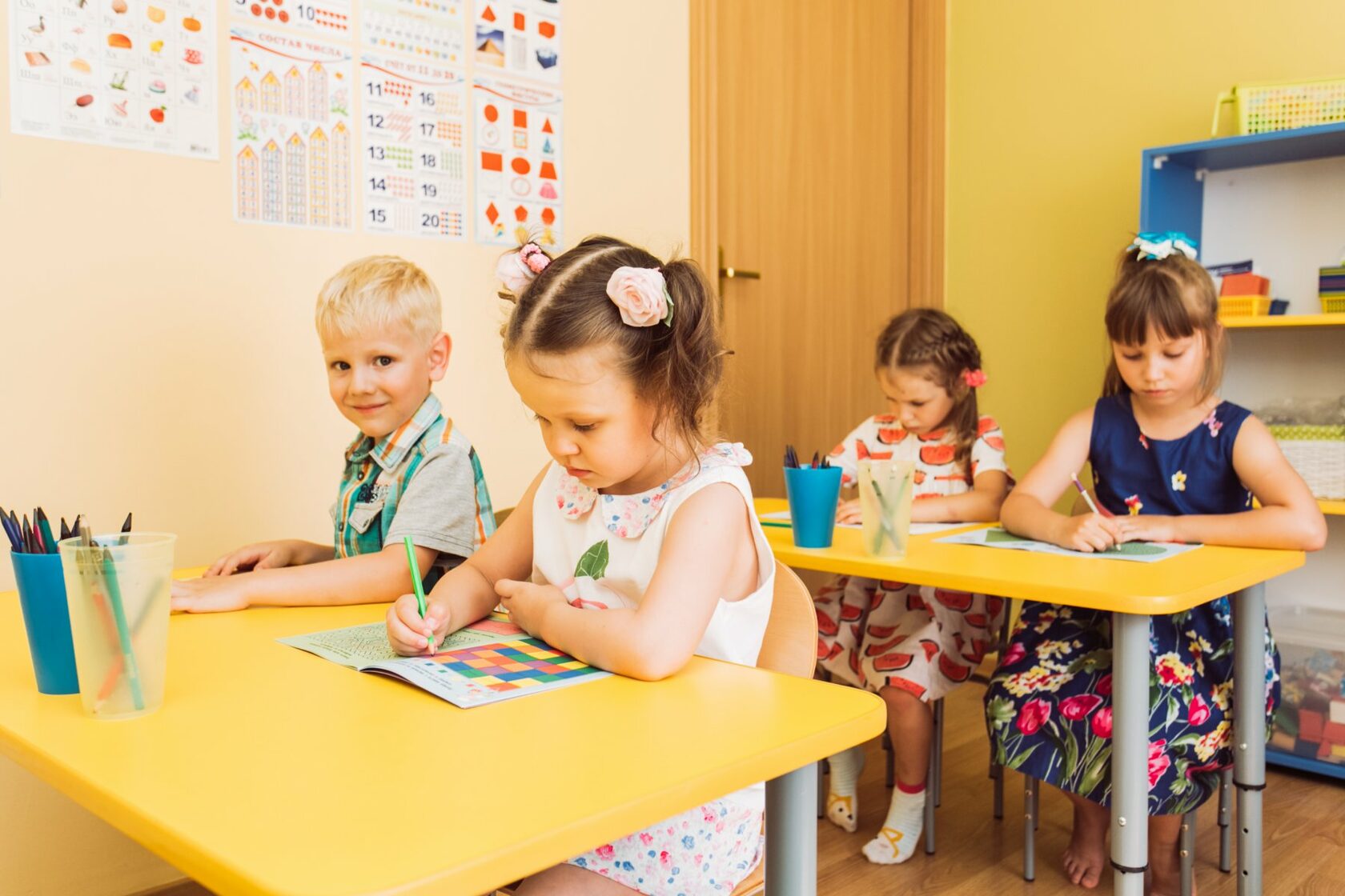 Фото с занятий в детском саду