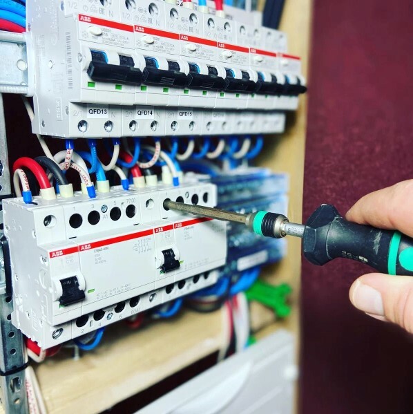 Прайс | Электромонтажные работы