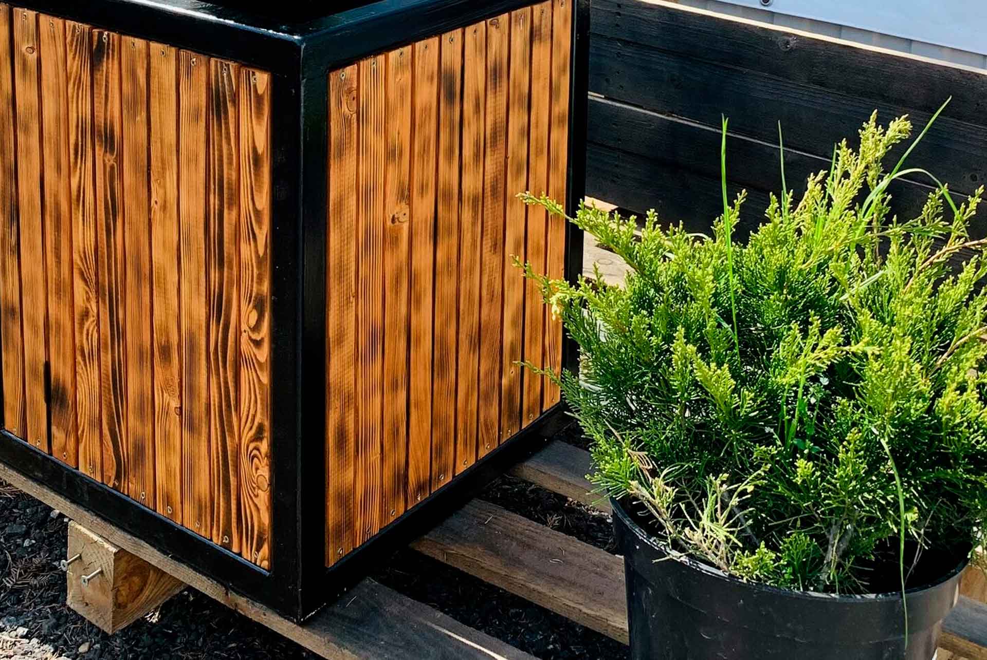 Сопутствующие товары для сада купить в питомнике СПб