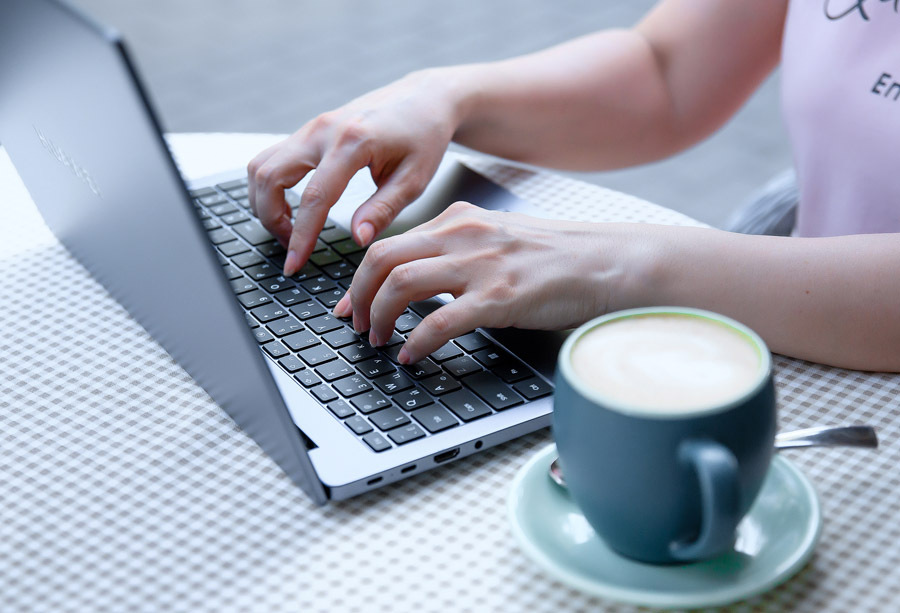 HUAWEI MateBook D 16 