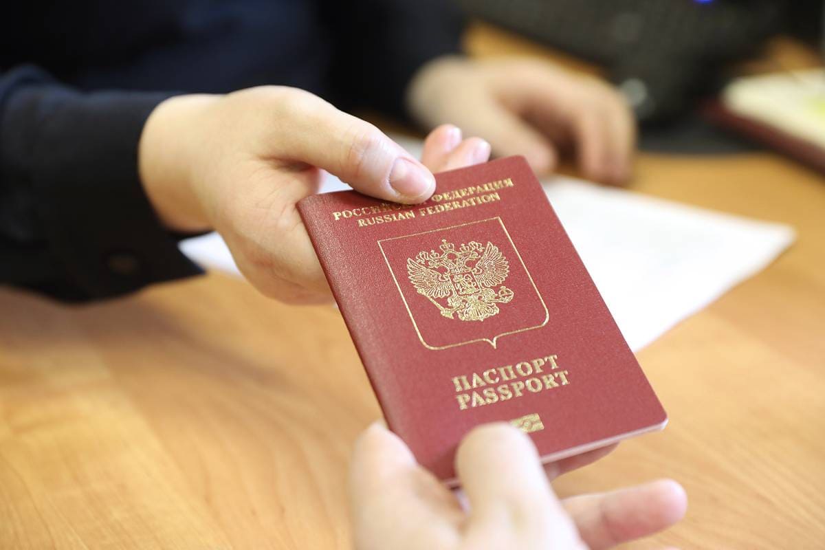 Можно Ли Передавать Фото Паспорта По Ватсапу