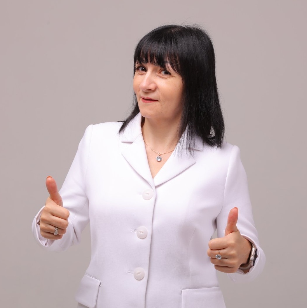 Елена Гайдамак — ICF-коуч, бизнес-тренер и автор программы лояльности