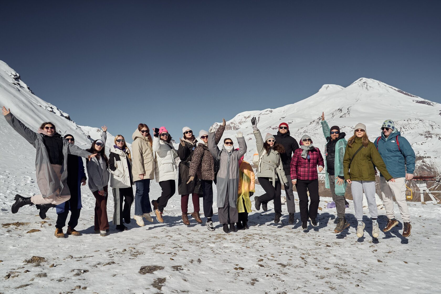 Группа туристов в коротком туре Starostin.travel