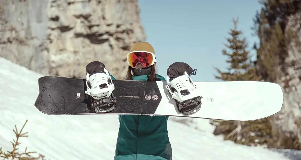 Snow board и лыжи из Европы