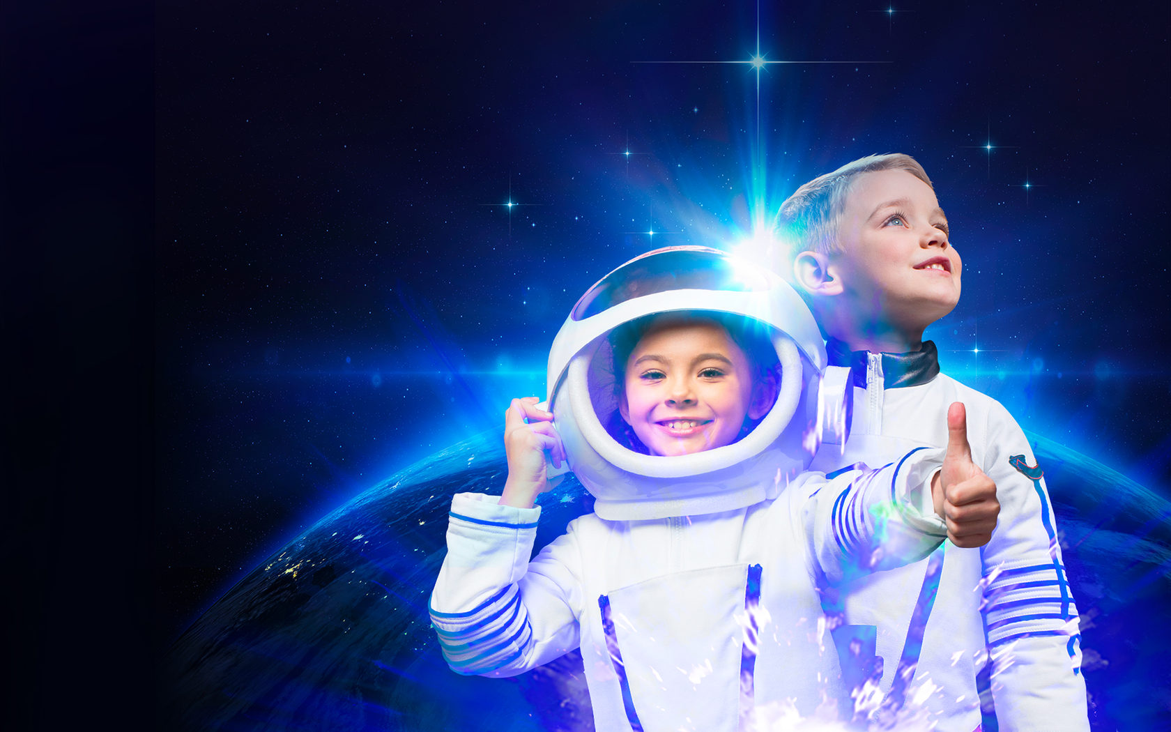 Космос детям 7 лет видео. Детям о космосе. Планетарий для детей. Космический ребенок. Космонавтика для детей.