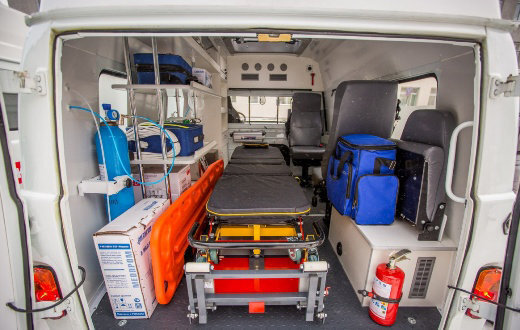 Автомобиль Peugeot Boxer для перевозки лежачих