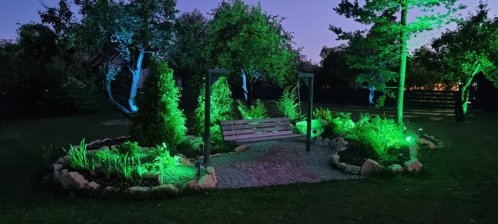 Готовые комплекты ландшафтного освещения деревьев и сада от 4 до 18 ...