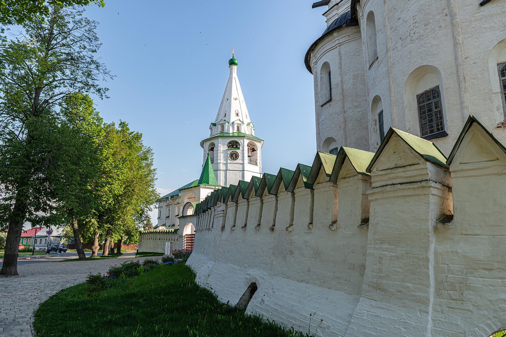 Река Каменка у Суздальского кремля