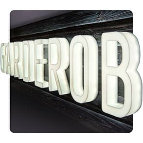 Вывеска "Гардероб" с полной подсветкой