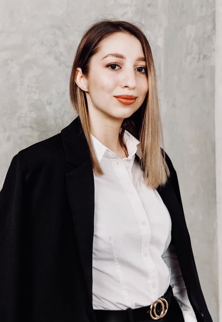 Елена Логинова