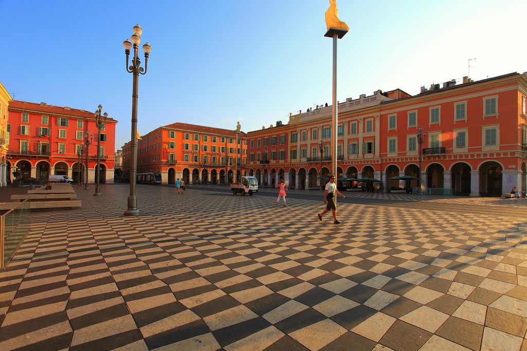 Площадь Масена