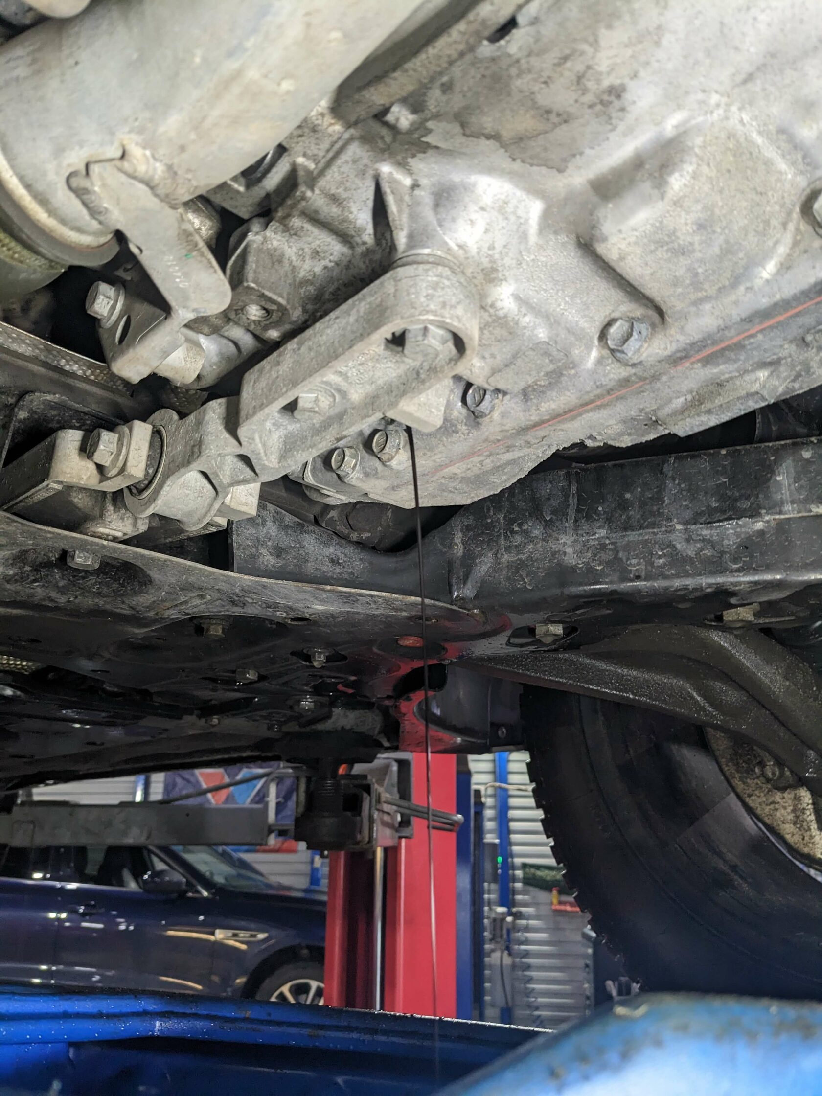 Слив масла из АКПП AISIN TG-81SC