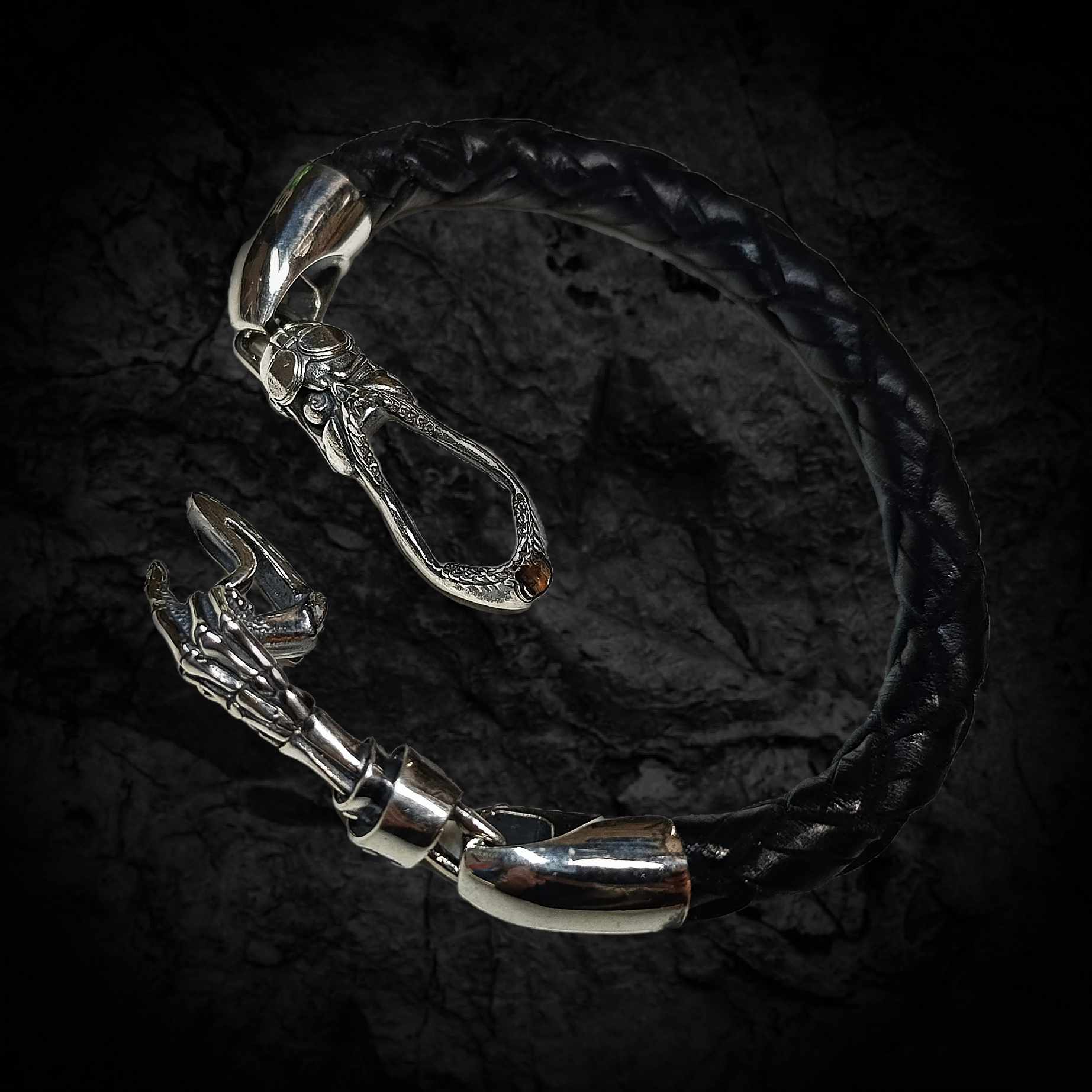 байкерский браслет, рокерский браслет, мото браслет