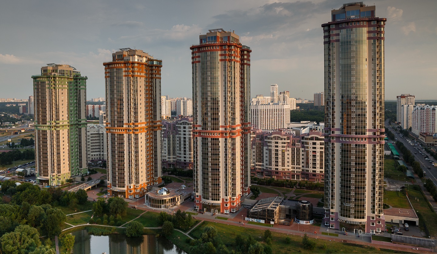 Тропарево парк жк москва. Миракс парк Юго Западная. Тропарево Миракс парк. ЖК Миракс парк Москва. ЖК Миракс Юго Западная.