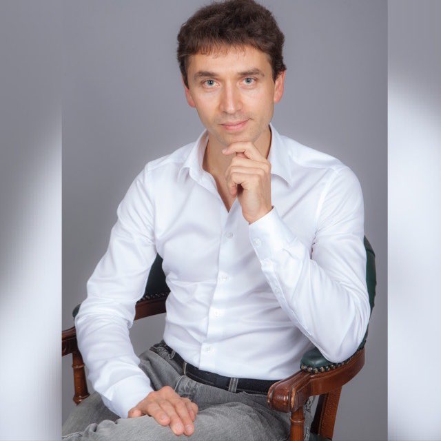 Дмитрий Марков