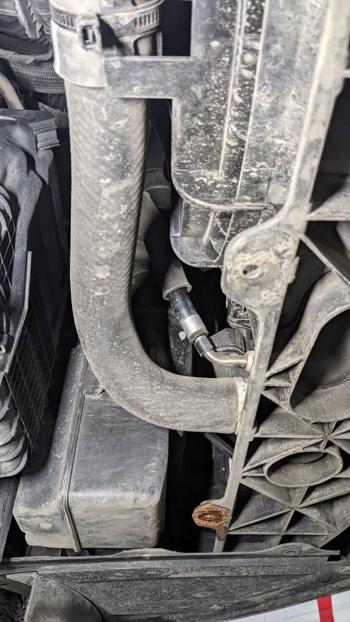 Hyundai i40 аппаратная замена масла