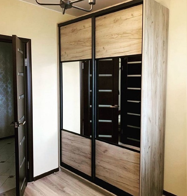 Шкафкупе дуб крафт золото