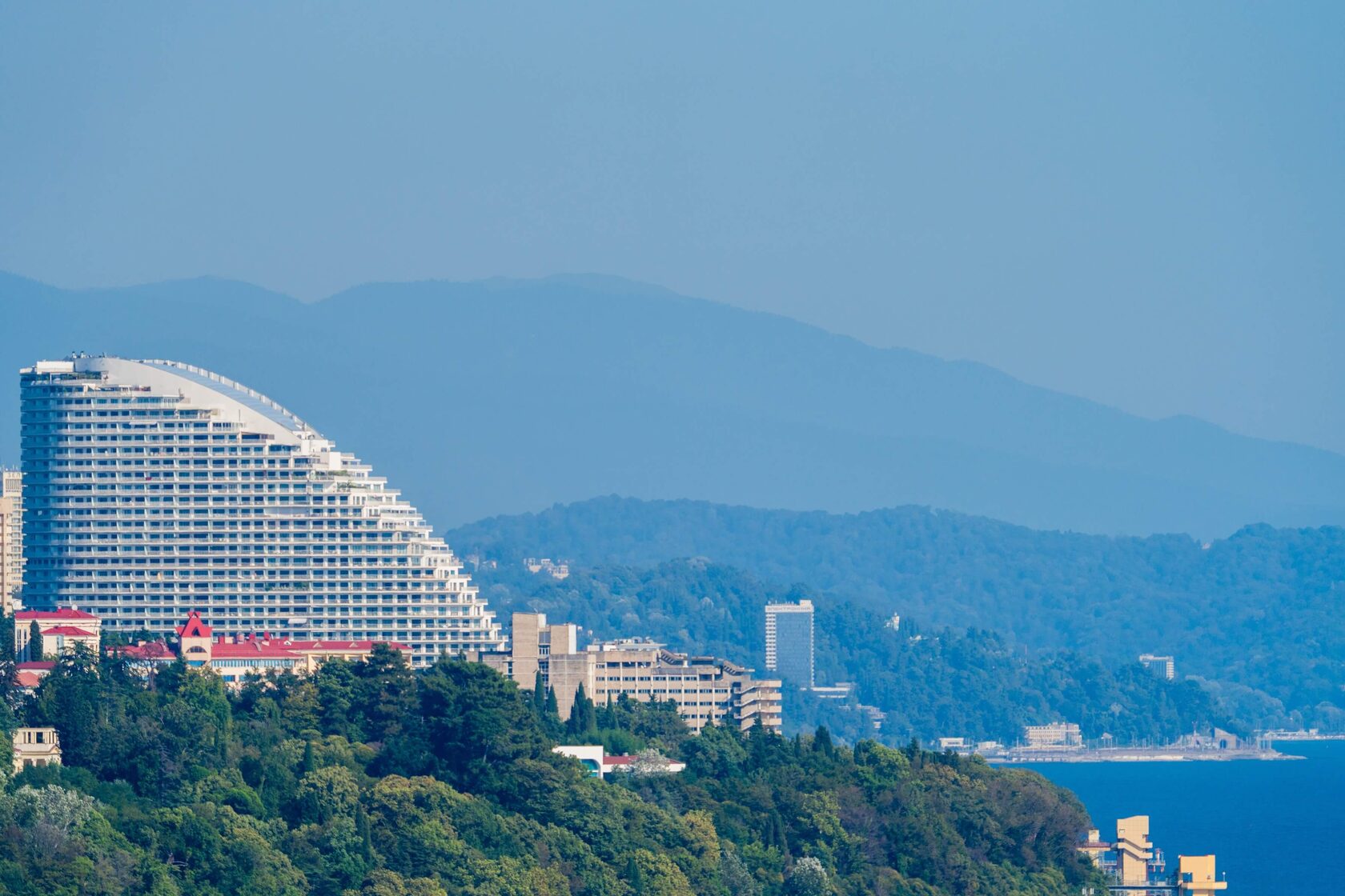 ЖК Актёр Гэлакси, Курортный проспект 105 — вид на комплекс