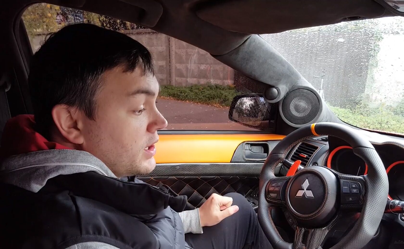 установка автозвука Mitsubishi Lancer X