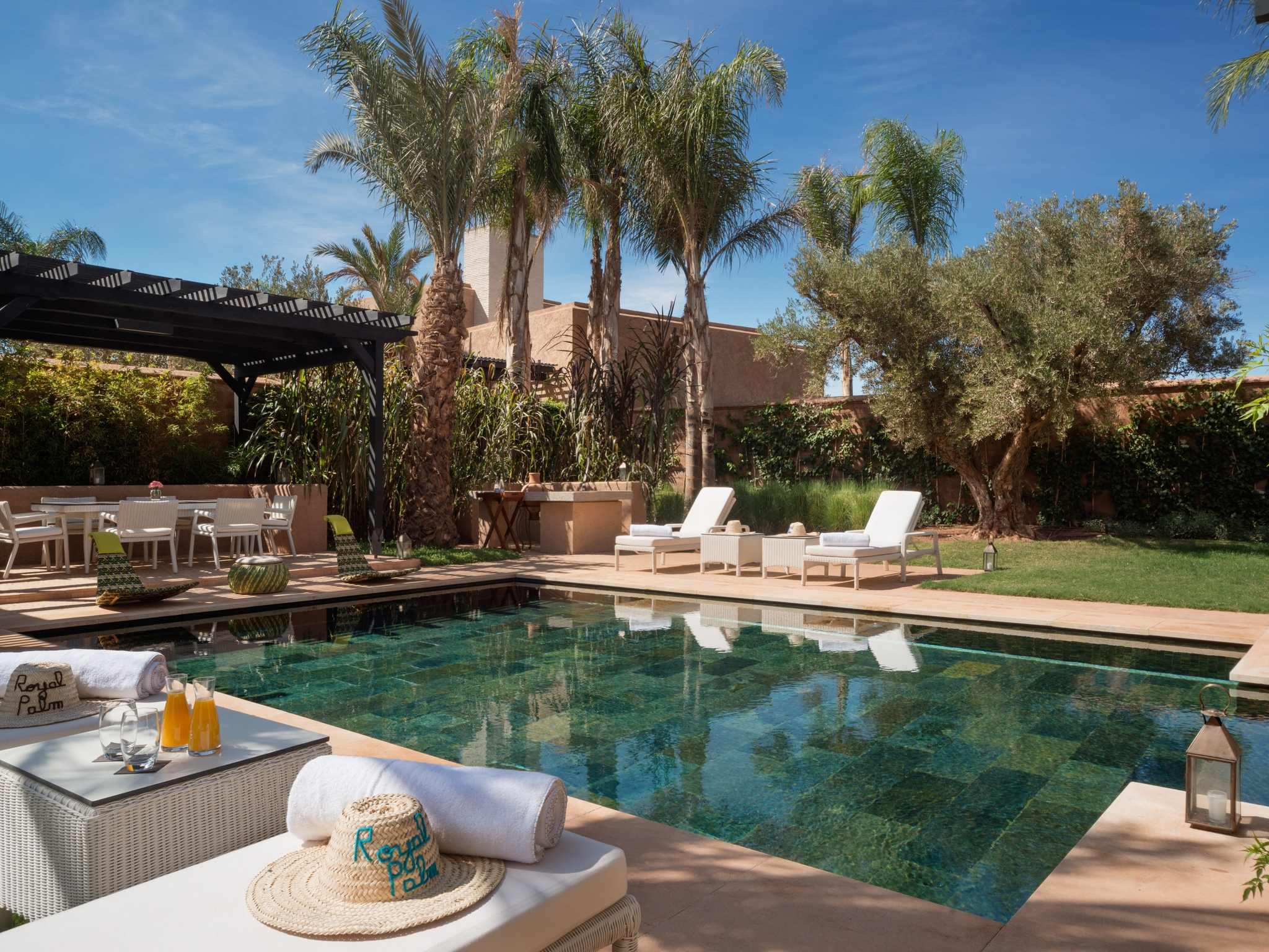 На фото: гольф туры в Марокко в отель Fairmont Royal Palm Marrakesh в Марракеше