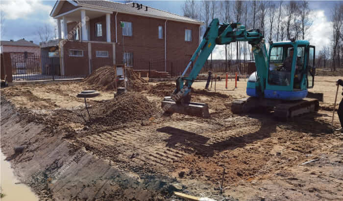 Участок после проведения работ по устройству заеда по санкт петербургу и области от нашей компании заезда через канаву