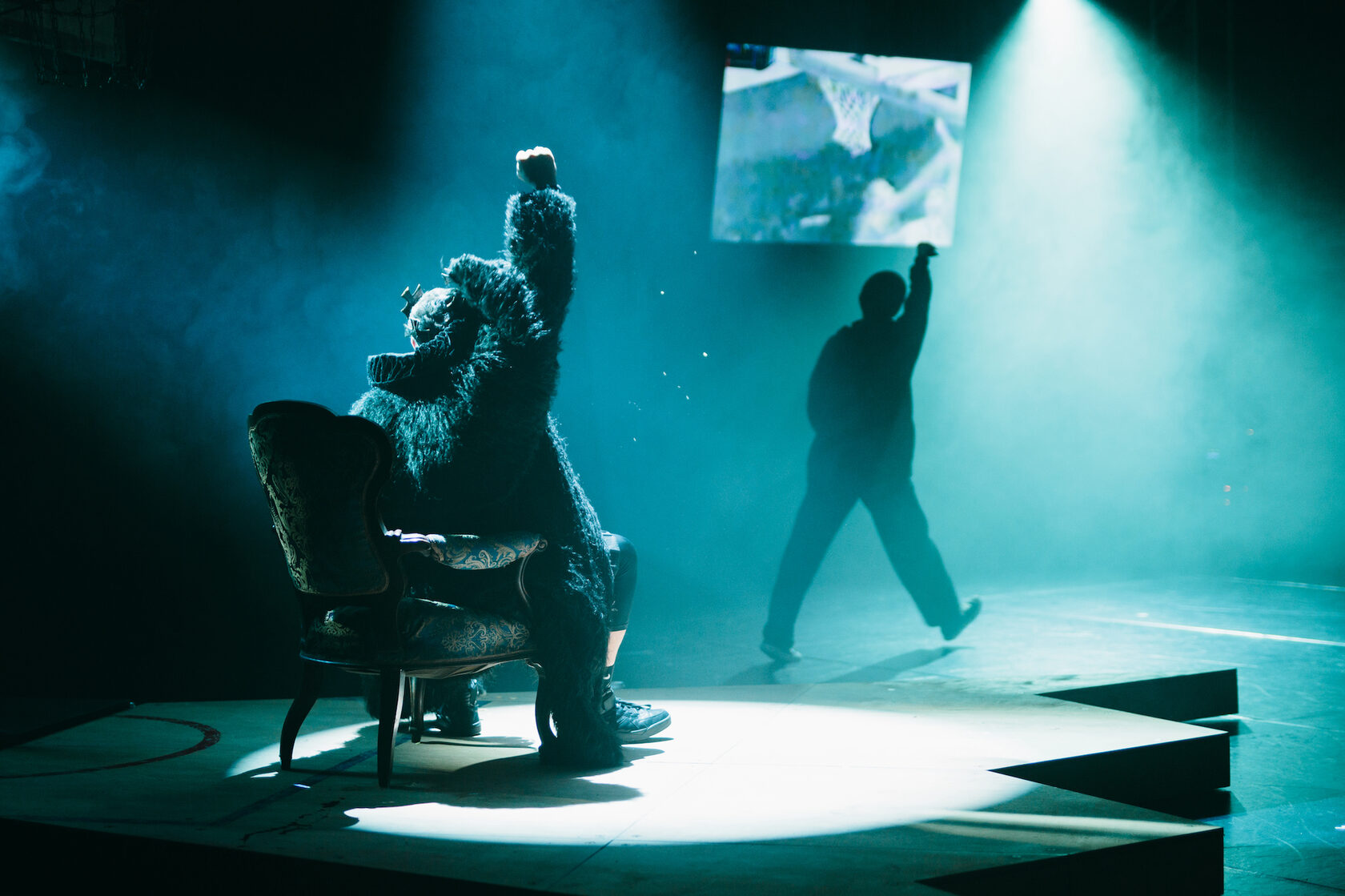 Спектакль в санкт-петербурге 2018 на улице. Принц в корзине спектакль. Принц в корзине спектакль киров сколько по времени идёт спектакль. Принц в корзине спектакль тутак. Принц в корзине спектакль.