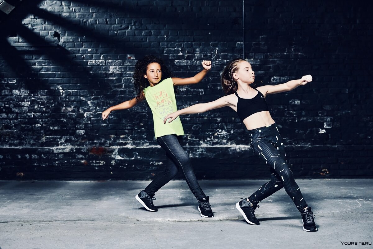 Школа танцев для детей. Микс танцы дети. Танцевальная аэробика для детей. Современные танцы. Современная хореография дети.