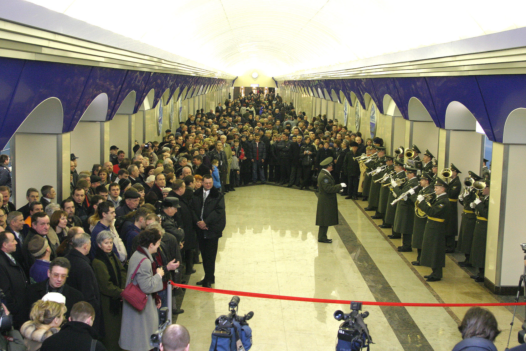 Метрополитен спб 2000