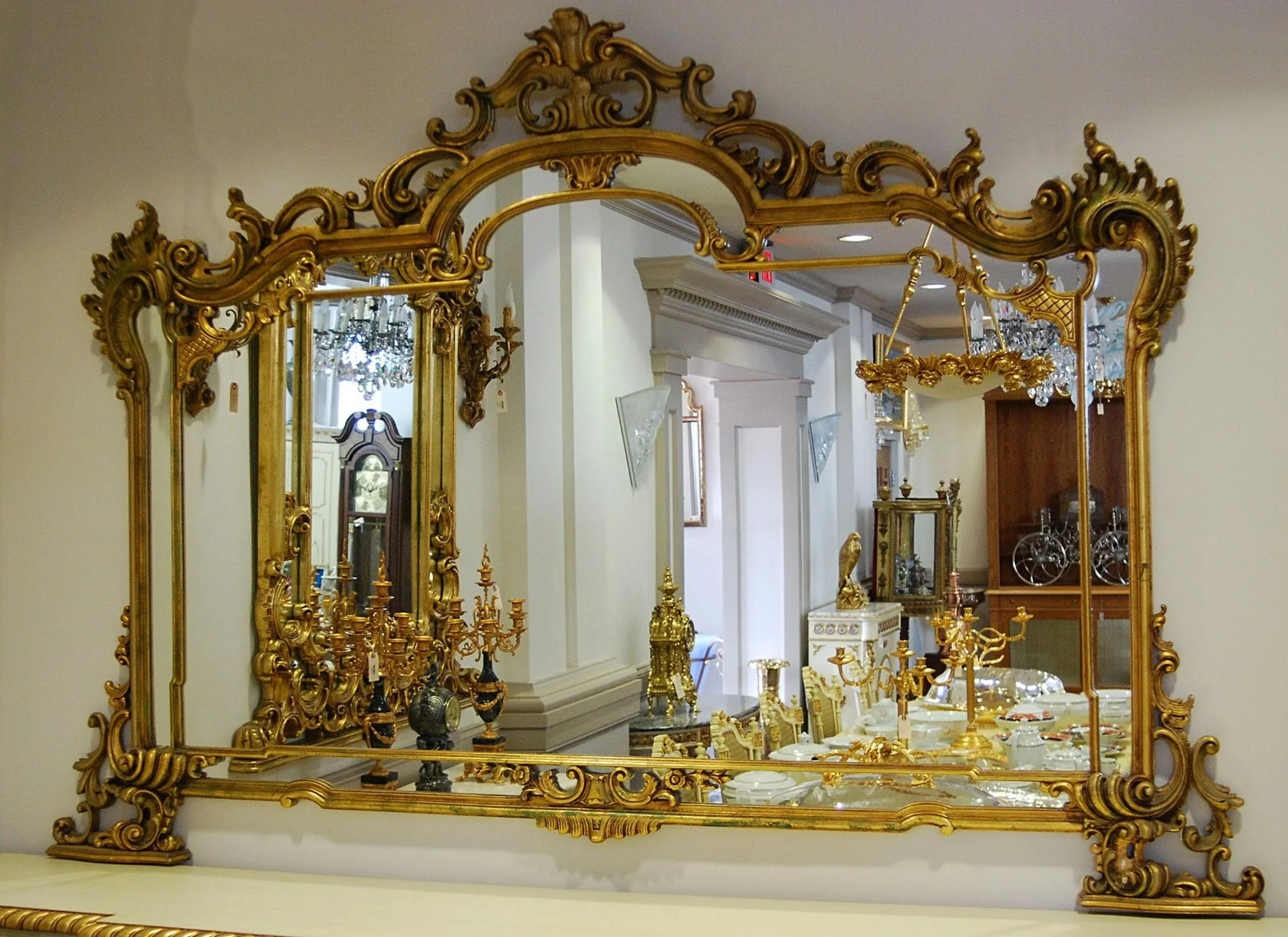 Зеркало рококо 18 век. Зеркало в стиле рококо Барокко. Зеркала в стиле Ренессанс Барокко рококо. Rococo зеркало. Купить зеркало во владимире