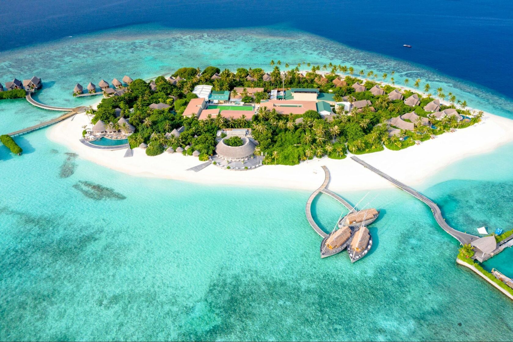 Islands in Maldives: Top Beach Destinations & Resorts | OneVasco Blog