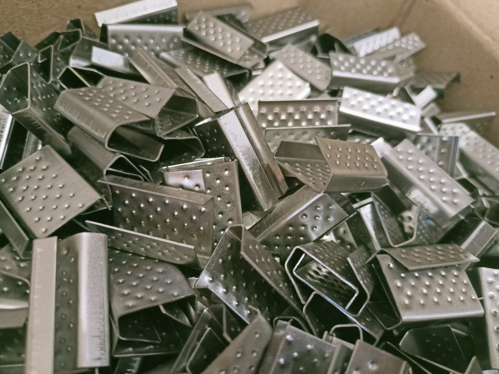 Скобы для стреппинг-ленты 19мм