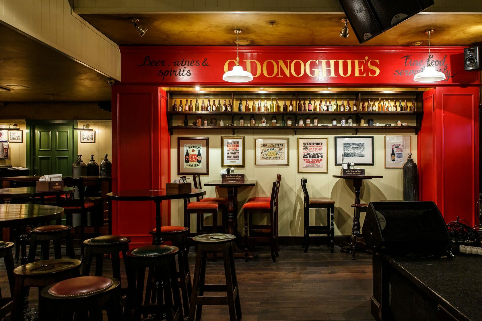 Паб 5 букв. Паб o Donoghue s. O'Donoghue's pub, Москва. Паб o Donoghue s в Москве. Пятницкая 29 паб o'Donoghue's.