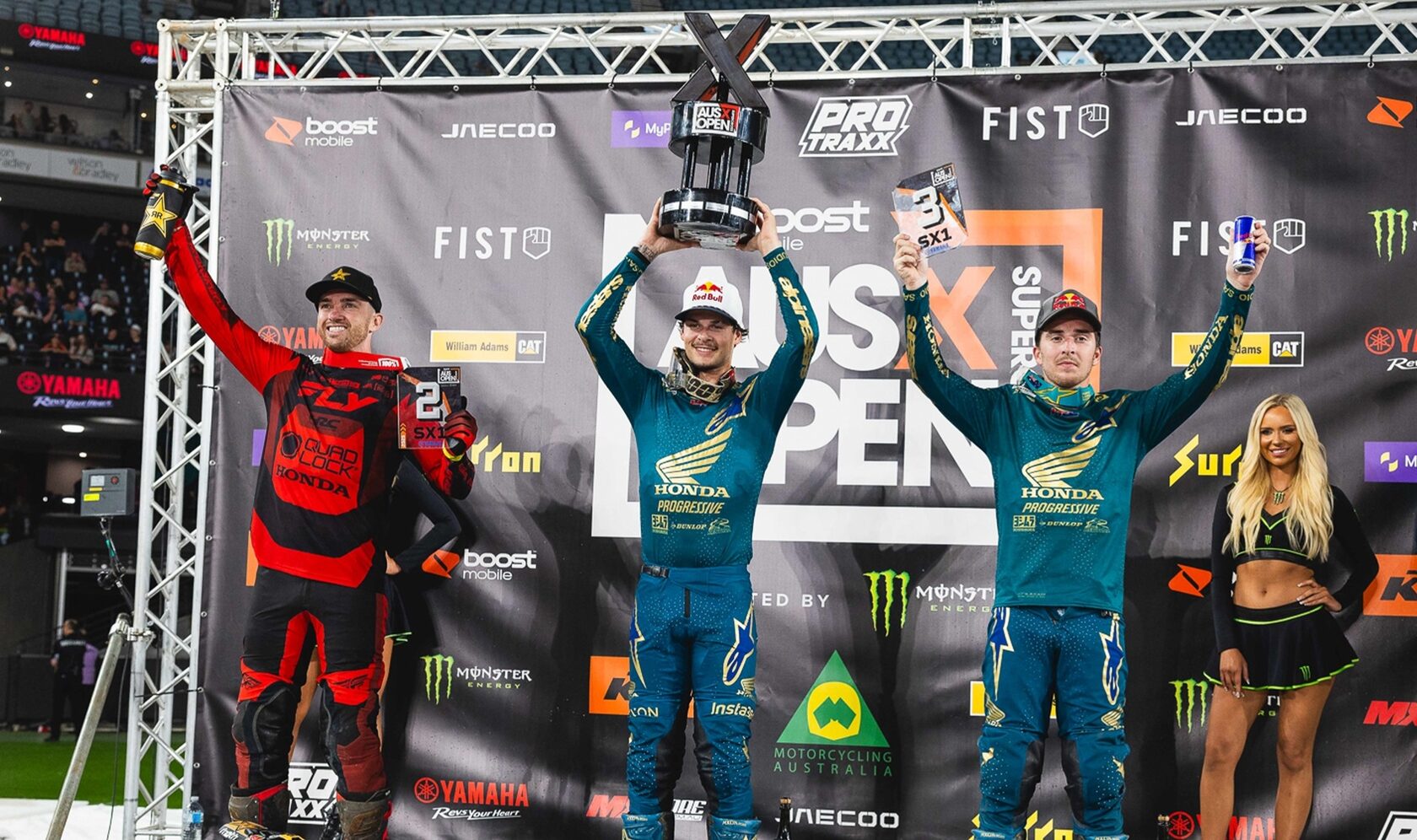 Джетт Лоуренс побеждает на AUSX Open в Мельбурне