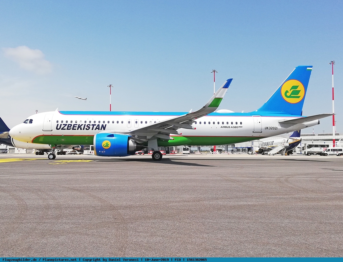 Авиакасса узбекистон хаво йуллари. A320 Uzbekistan Airways. A320neo Uzbekistan Airways. Аэробус а320 Узбекистон хаво йуллари. Airbus a320neo узбекские авиалинии.