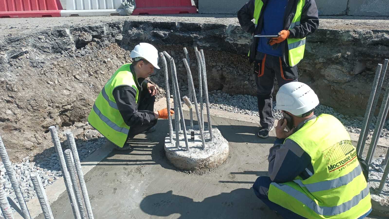 Сейсмоакустический контроль сплошности свай