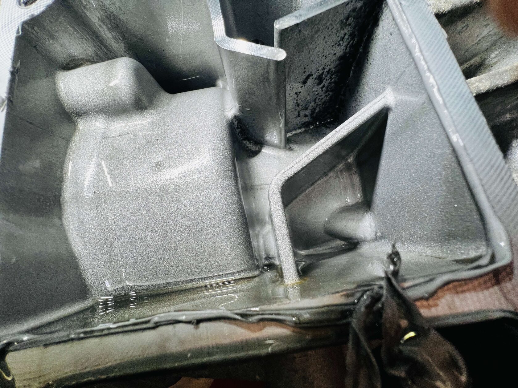 Грязь в корпусе муфты Haldex Haval