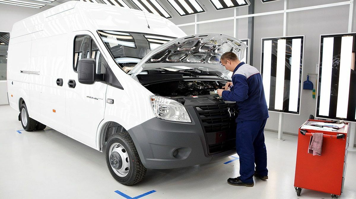 подъемник для газ 3302. луидор автосалон челябинск. техническое обслуживание газ 3302. газель некст 606 сервис. газель некст в автосервисе.