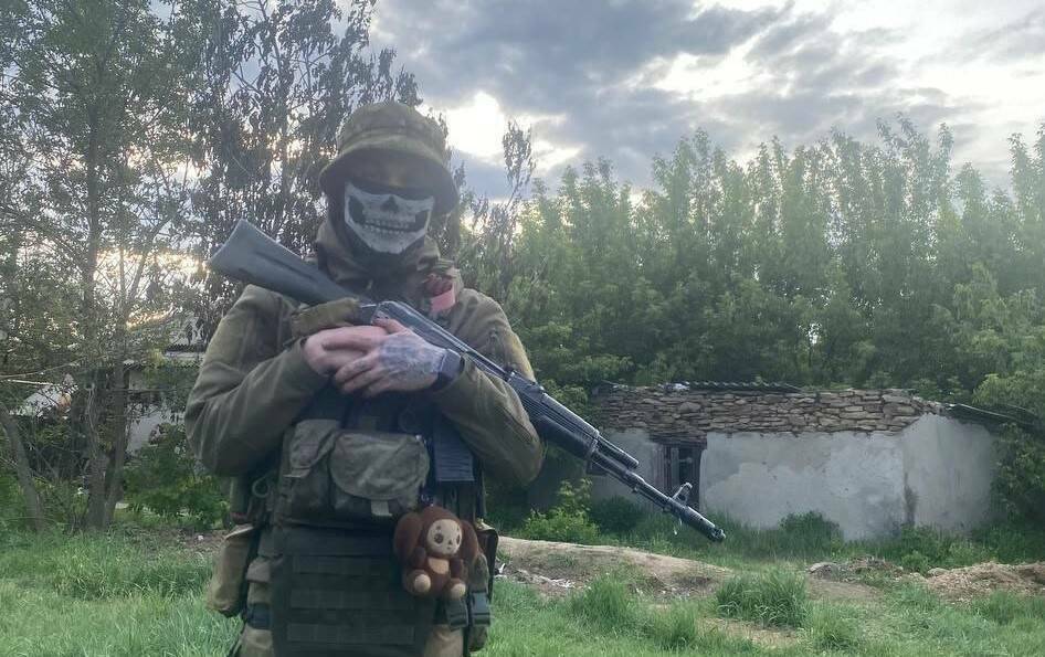 «Помню, как спас товарища»: боец из РТ с позывным Хищник награжден медалями на СВО