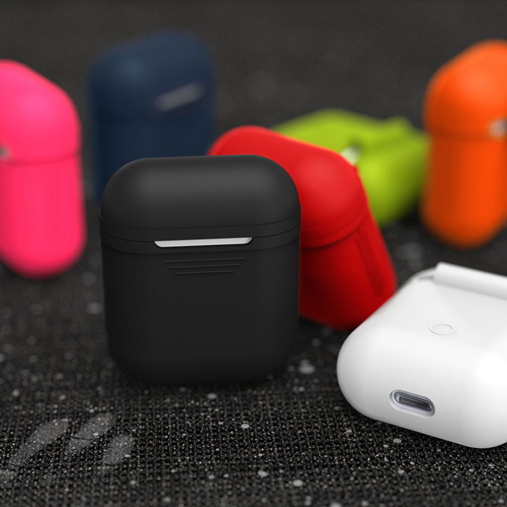 Печать на чехле AirPods