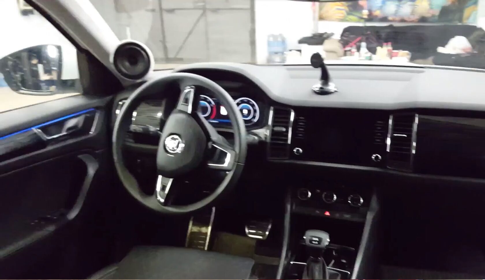 Skoda Kodiaq замена акустики колонок динамиков