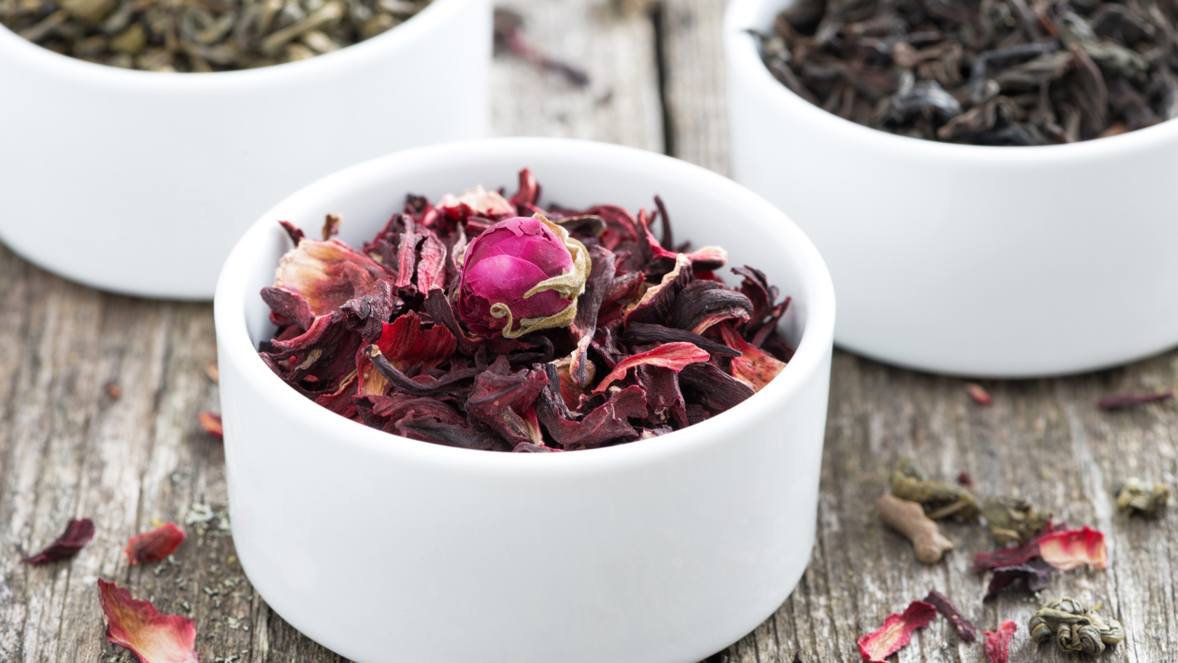 Заварка для цветов. Фруктовый чай. Чай с лепестками роз. Травяной чай с лепестками розы. Цветочный чай.