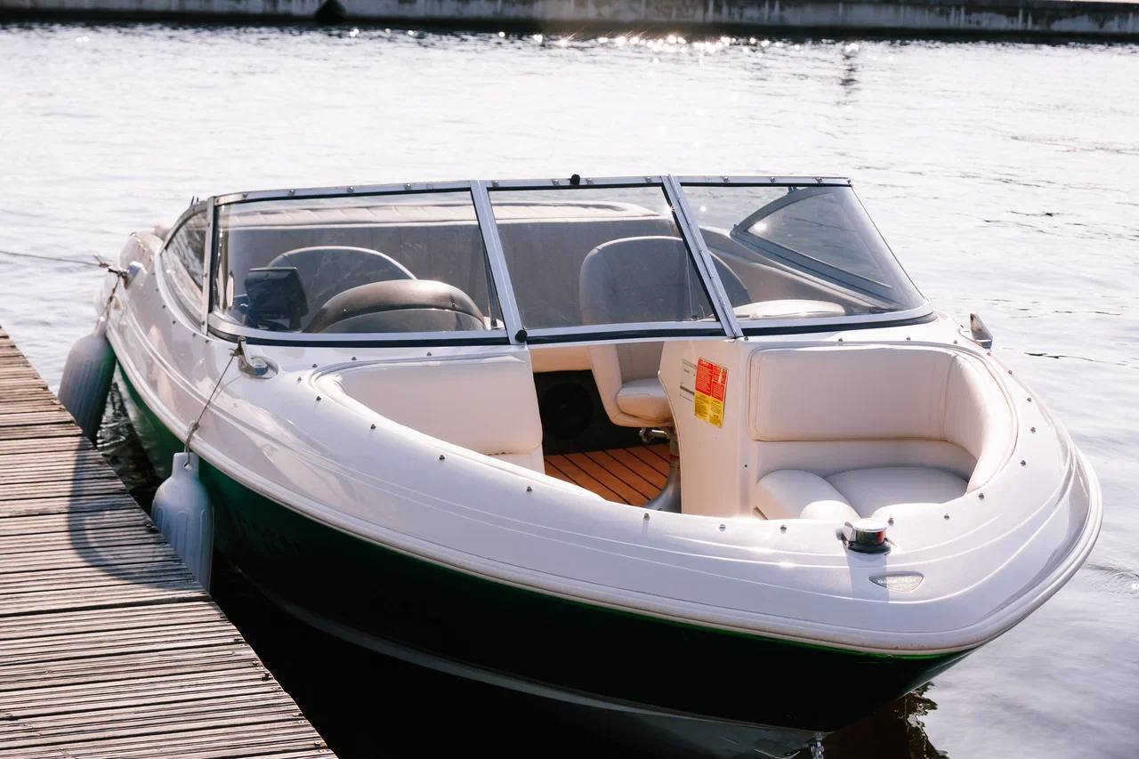 Катер Green - общий вид