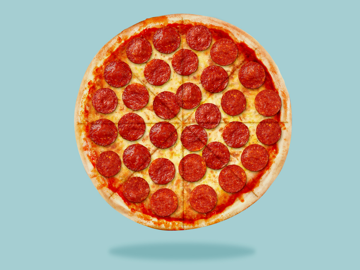 хорошая пицца отличная пицца пепперони и сыр на равные части фото 37