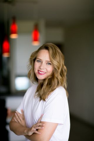 Анника — основательница Антишколы